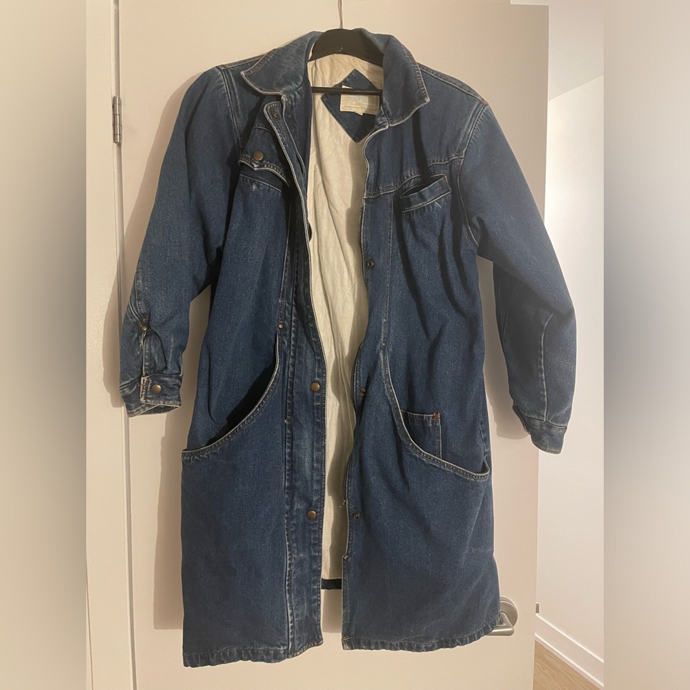 Vintage Jean jacket. Sz L.